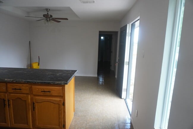 Photo - 1306 N Moorefield Rd