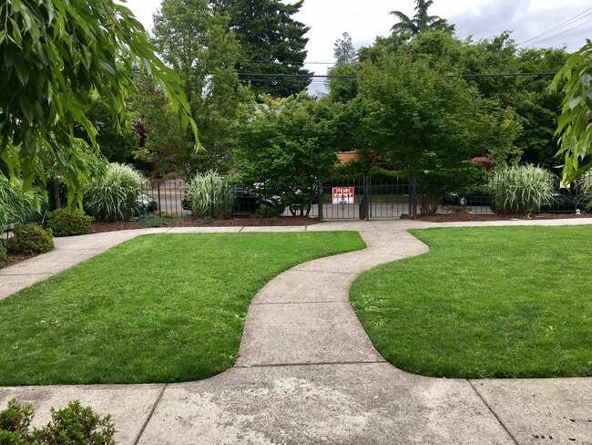 patio compartido - 2515 SE 51st Ave Unidad #18