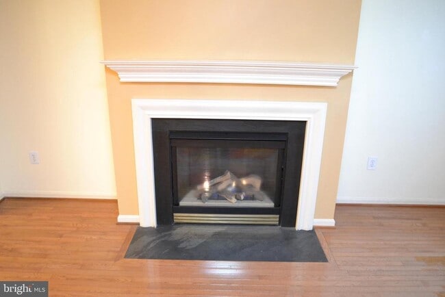 Photo - 2202 Garden Ln