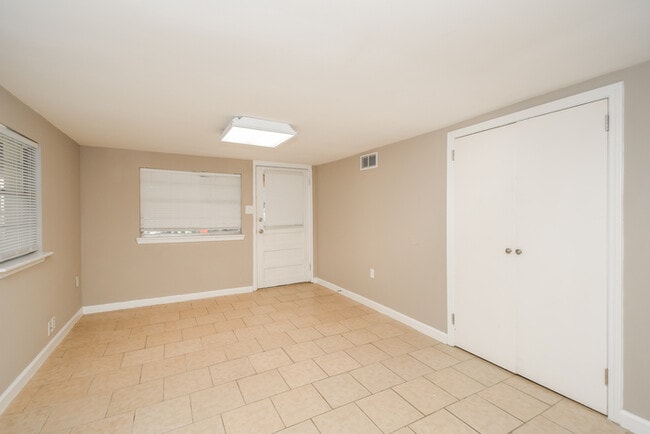 Photo - 1032 Melody Dr