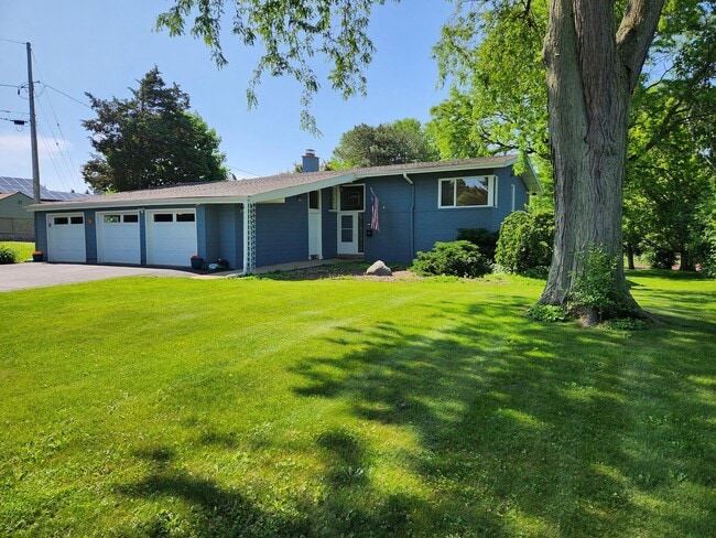 Thiensville - Charming large 4 bedroom house - Thiensville - Charming large 4 bedroom house
