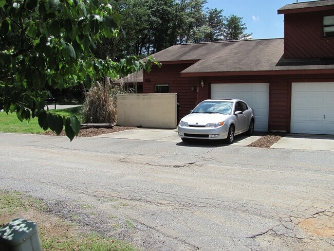 Photo - 405 Brown Rd Unit 1