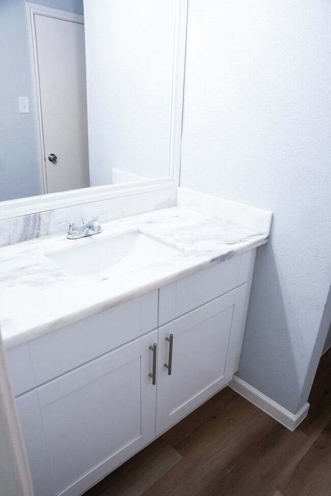 Photo - 12202 Ormandy St