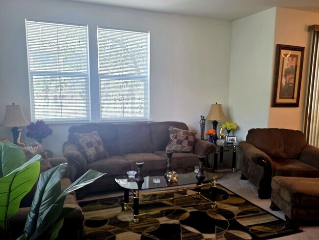 684 Modern Ice Dr Unit Room B