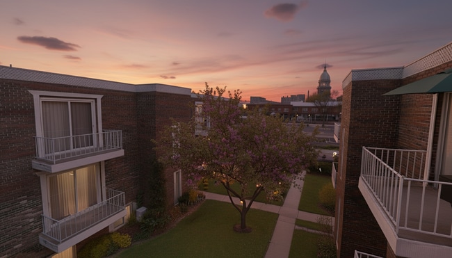 Photo - 115 W Lawrence Ave Unit C