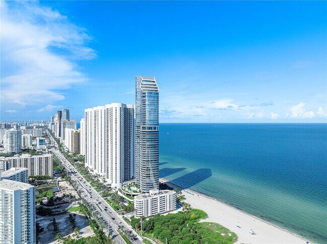 Building Photo - 15701 Collins Ave Unit 3605