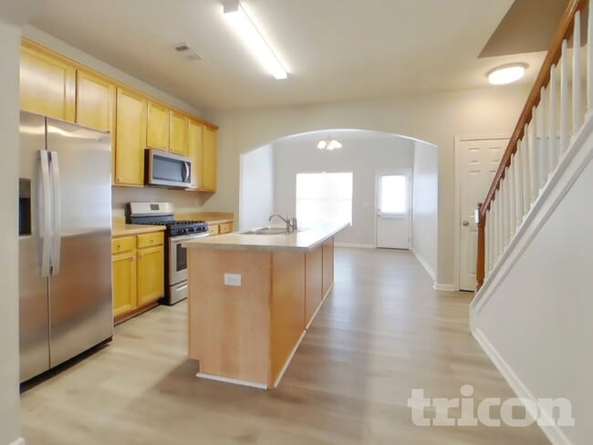 Photo - 17 Shaw Blvd