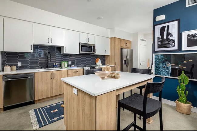 Building Photo - 1839 Hwy 35 S