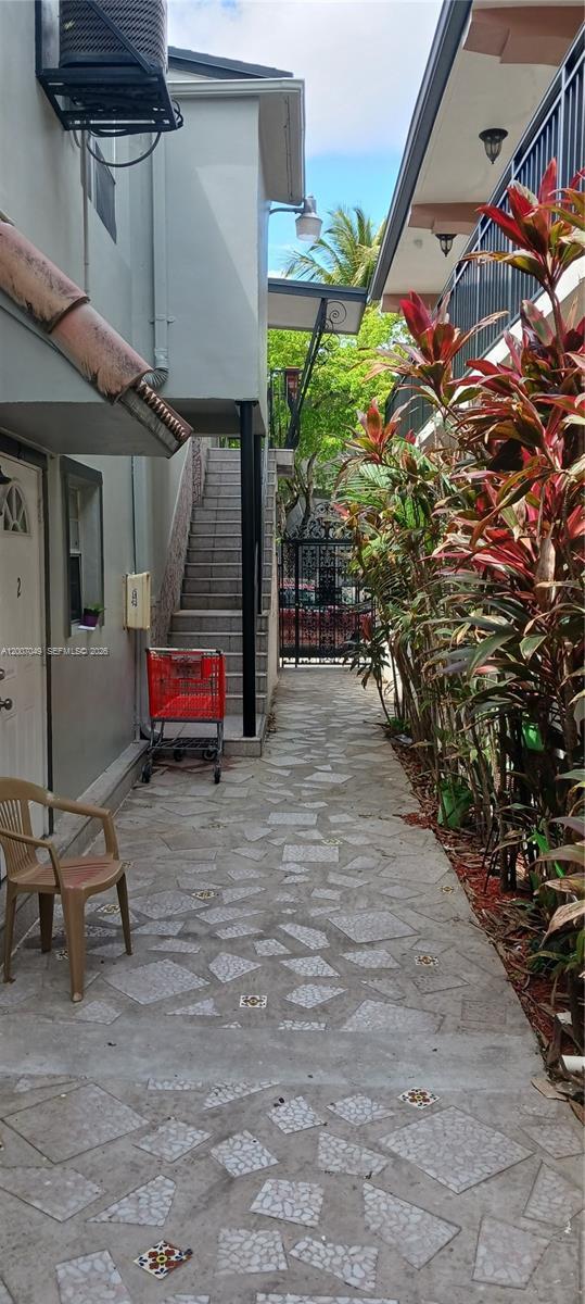 2272 SW 8th St Unit 3