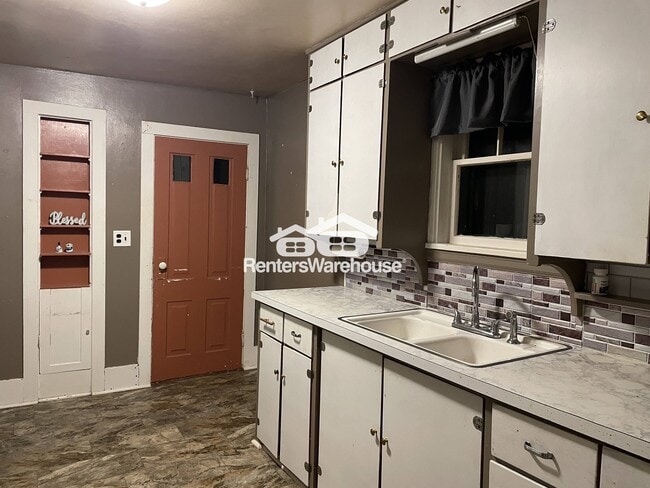 Building Photo - 1053 23rd Ave