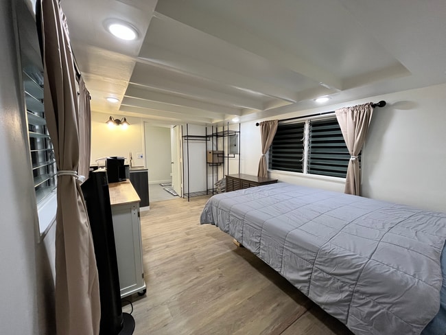 Photo - 1130 Keolu Dr Unit C