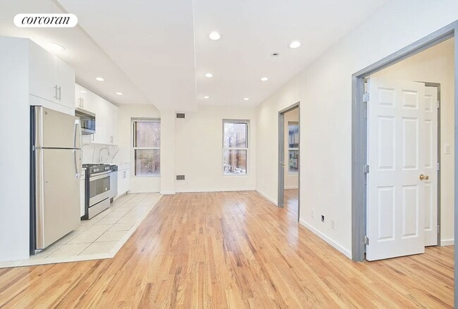 Photo - 1627 Park Ave