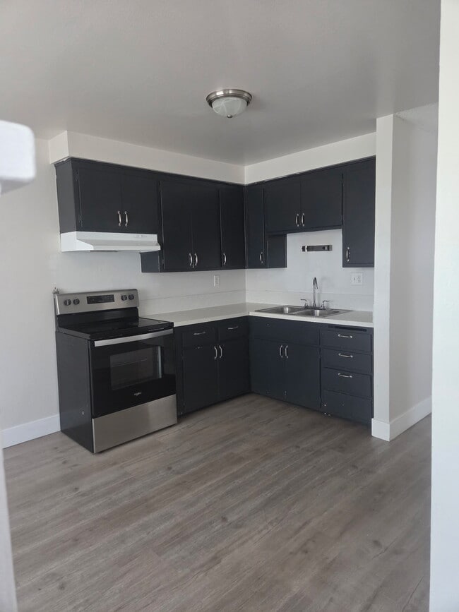 Building Photo - 22523 Adrienne Ave Rental