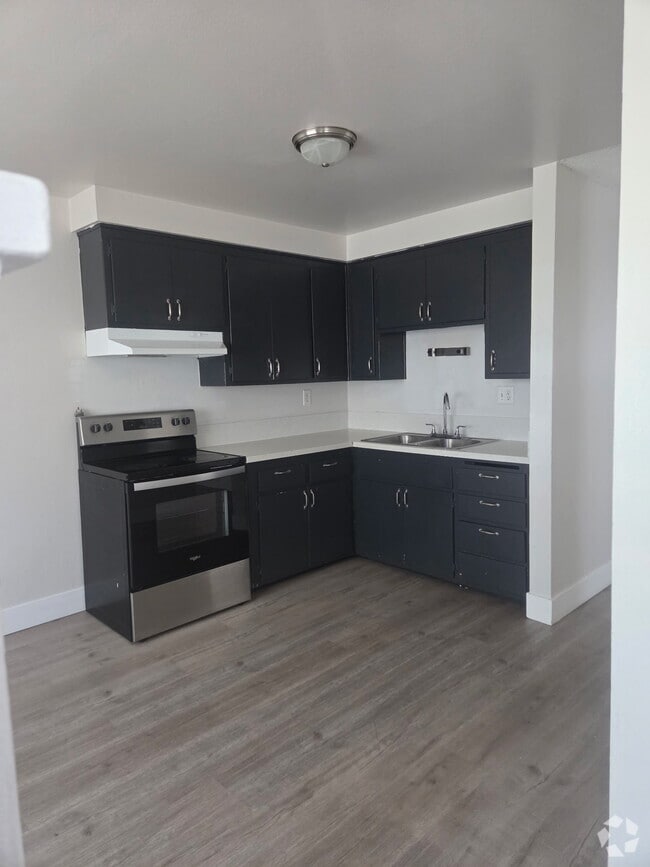 Building Photo - 22523 Adrienne Ave Rental