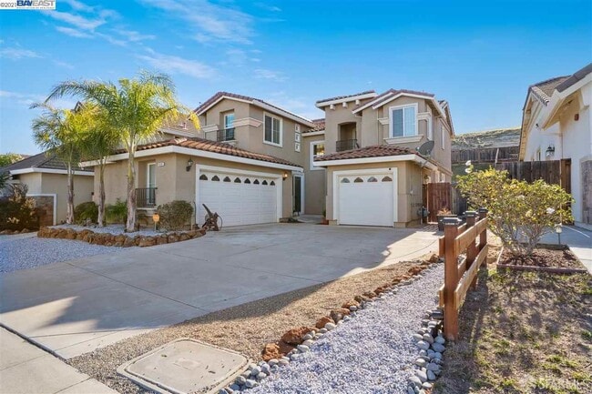 Photo - 699 Flemish Ct