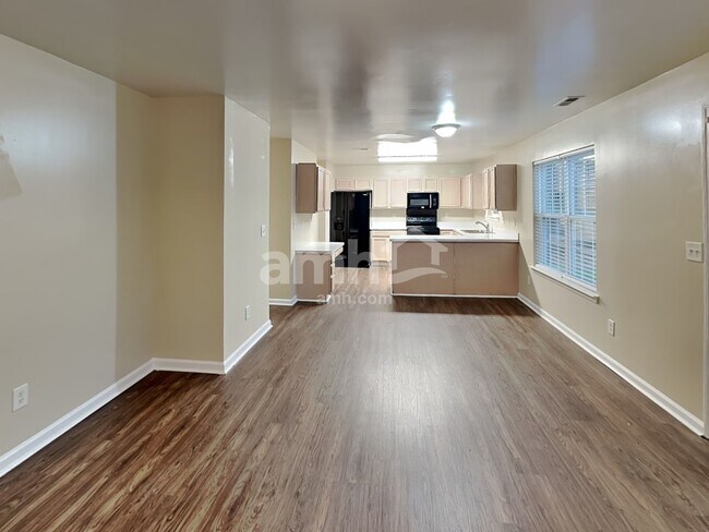 Photo - 4613 Cades Cove Dr