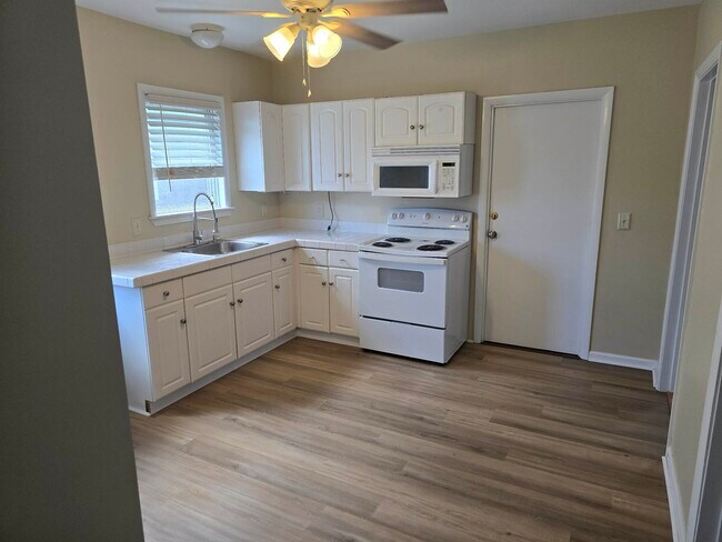 Photo - 103 Julia St Unit 103 Julia St Cranston RI 02910