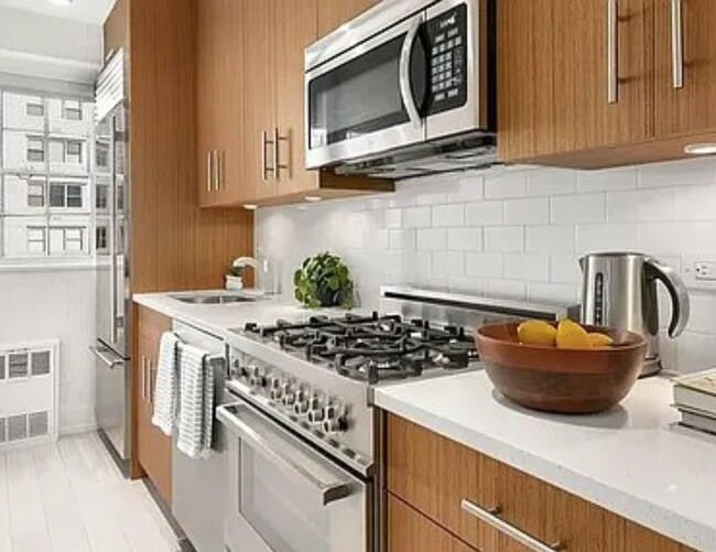 Photo - 175 W 12th St