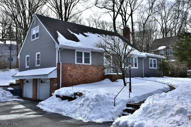 Building Photo - 49 Fayson Lakes Rd