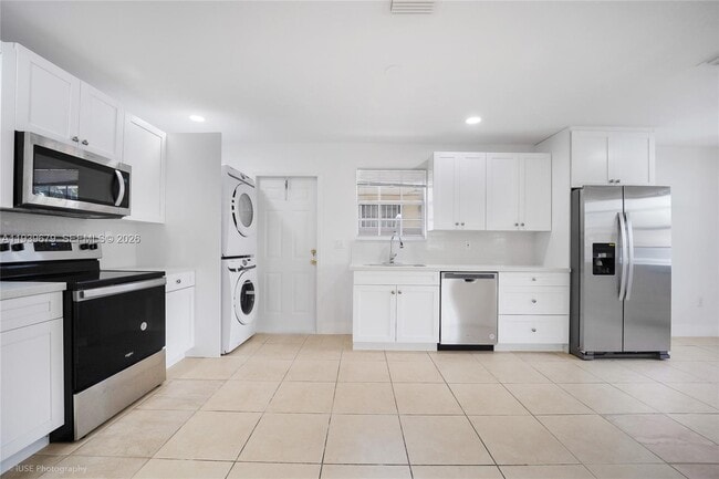 Photo - 3653 SW 27th St Unit -