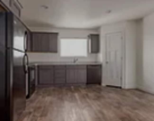 Photo - Great 3 Bedroom 2.5 Bath Vineyard Townhouse!