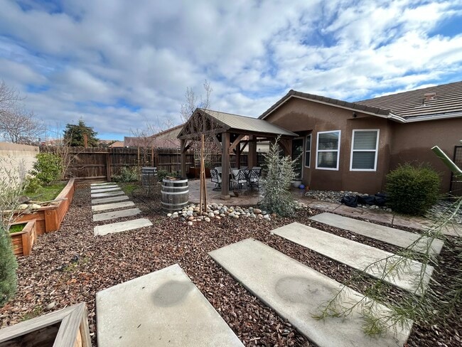 Photo - 5183 E Lowe Ave