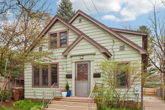 Photo - 2017 Corscot Ct Unit 1