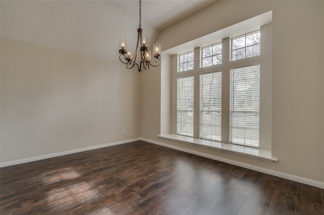 Photo - 2460 Pebblebrook Cir