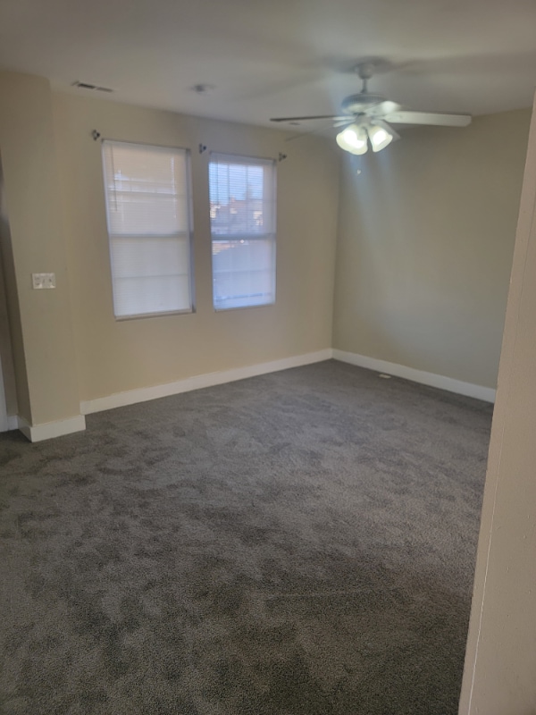 Photo - 3447 Juneway