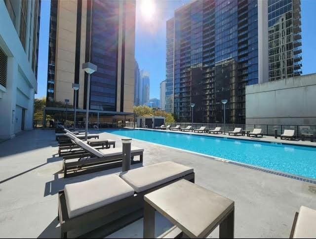 Photo - 1280 W Peachtree St NW Unidad 3313