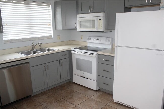 Photo - 9869 Aloma Bend Ln