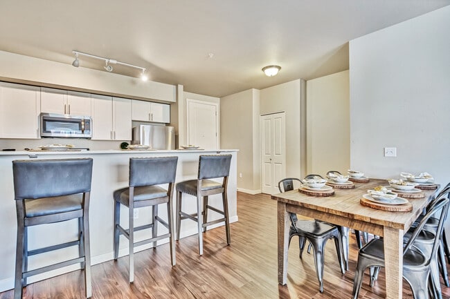 Photo - Outlook at Pilot Butte