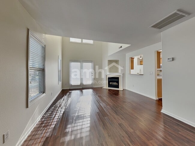 Photo - 118 Greenway St