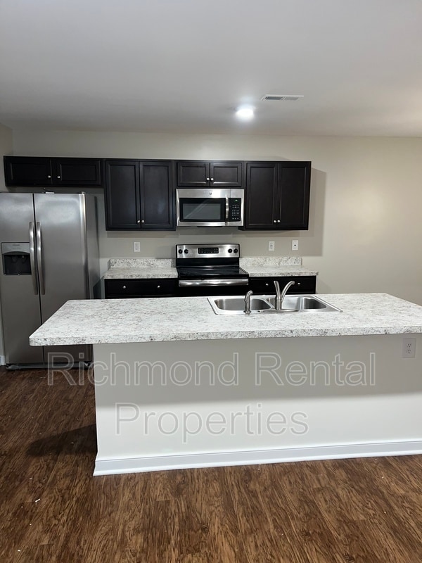 Photo - 1503 Stonewall Manor Dr