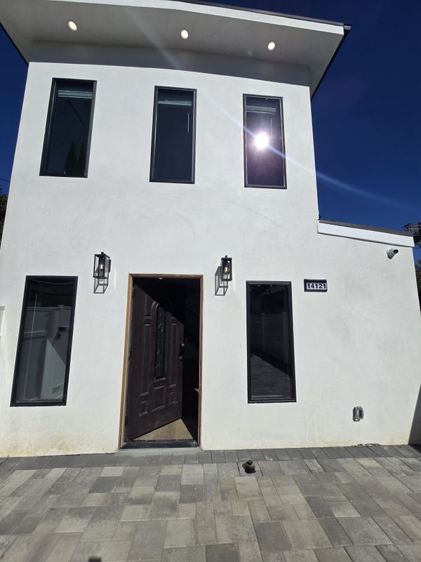 Photo - 14121 Califa St