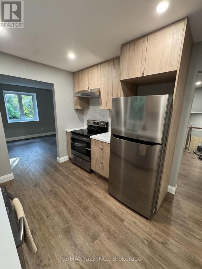 Photo - 3025 Lockhart Rd