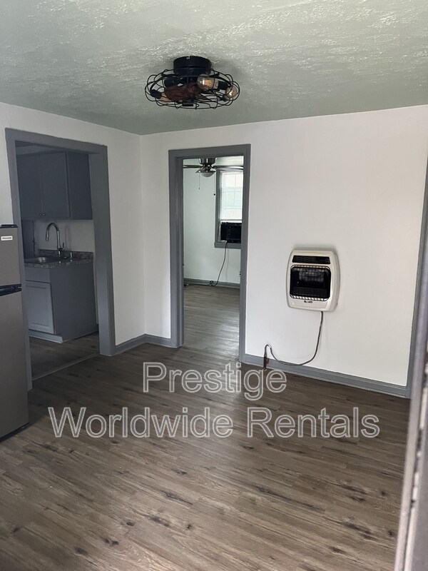 Photo - 489 Mellon St