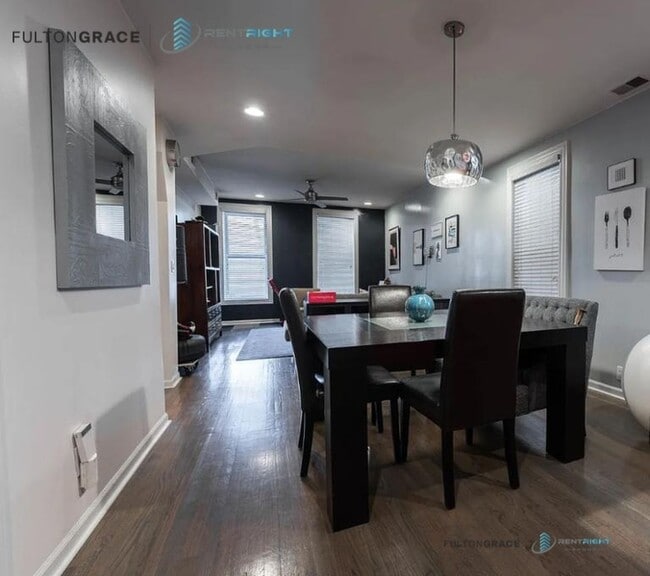 Photo - 2651 W Armitage Ave