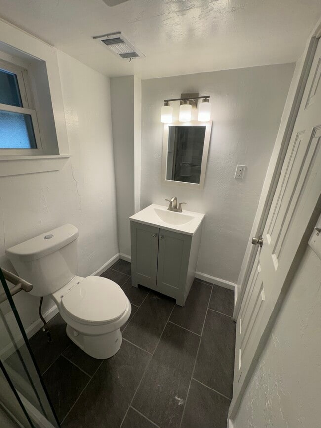 Photo - 1272 Union St Unit 1272 rear