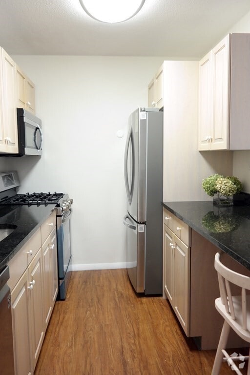 Building Photo - 9 Hawthorne St Unit 3C Rental