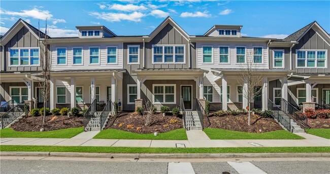 Building Photo - 1954 Sanford Dr