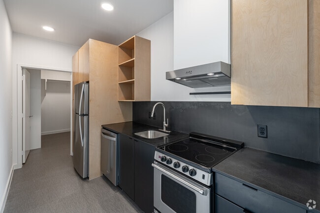 Richland 0/1 Kitchen - South Yard Lofts