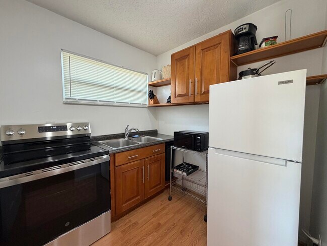 Photo - 536 NW 45th St