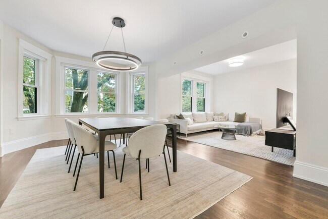 Photo - 70 Marshal St Unidad A-3