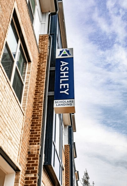 Building Photo - Ashley Scholars Landing I