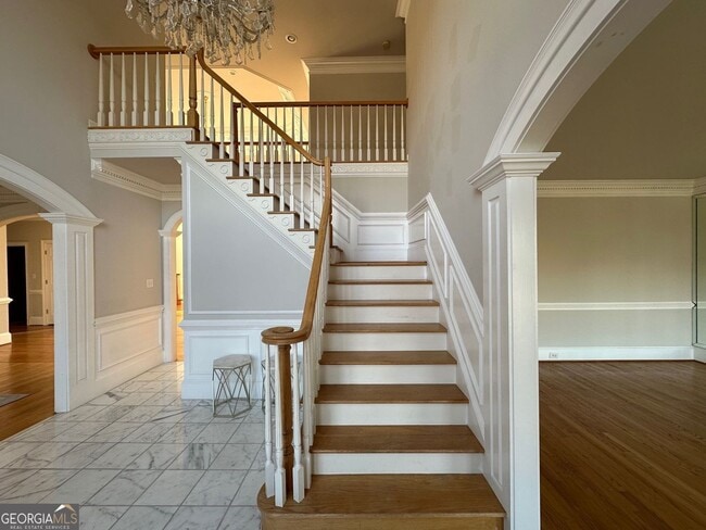 Photo - 235 Summerhouse Ln