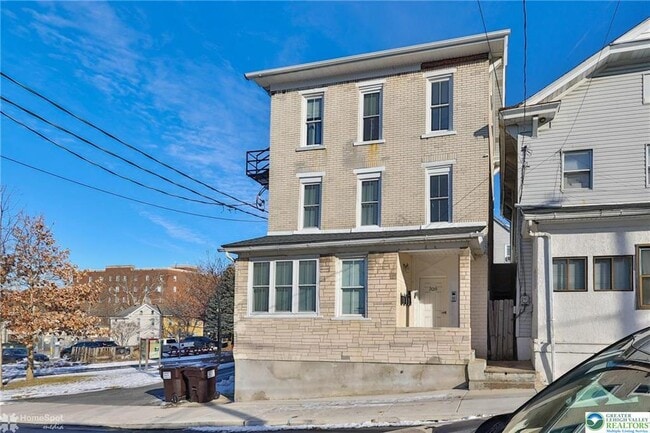 Photo - 328 Polk St Unit 1R