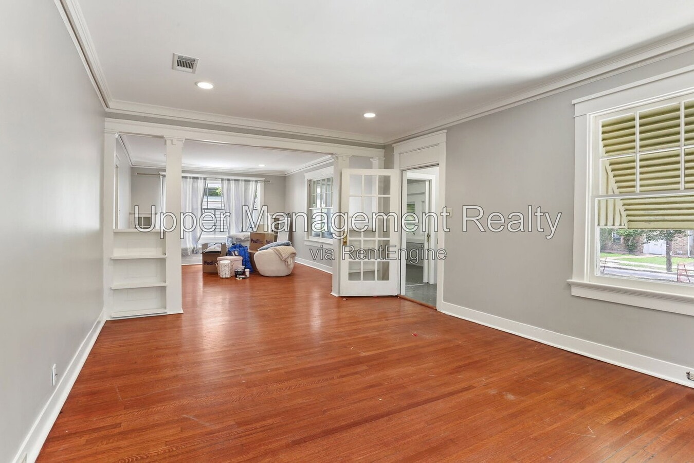 Photo - 1739 Broadway St