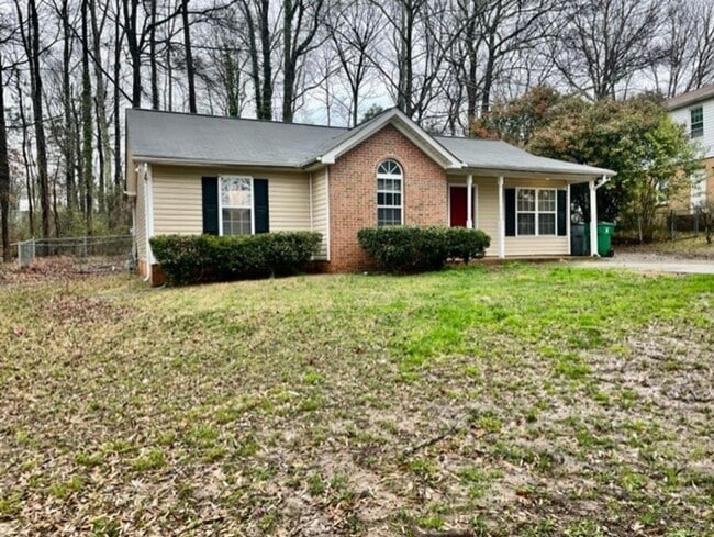 Building Photo - Adorable 3 bedroom 2 bath Ranch style home. Located in the Bridlewood community