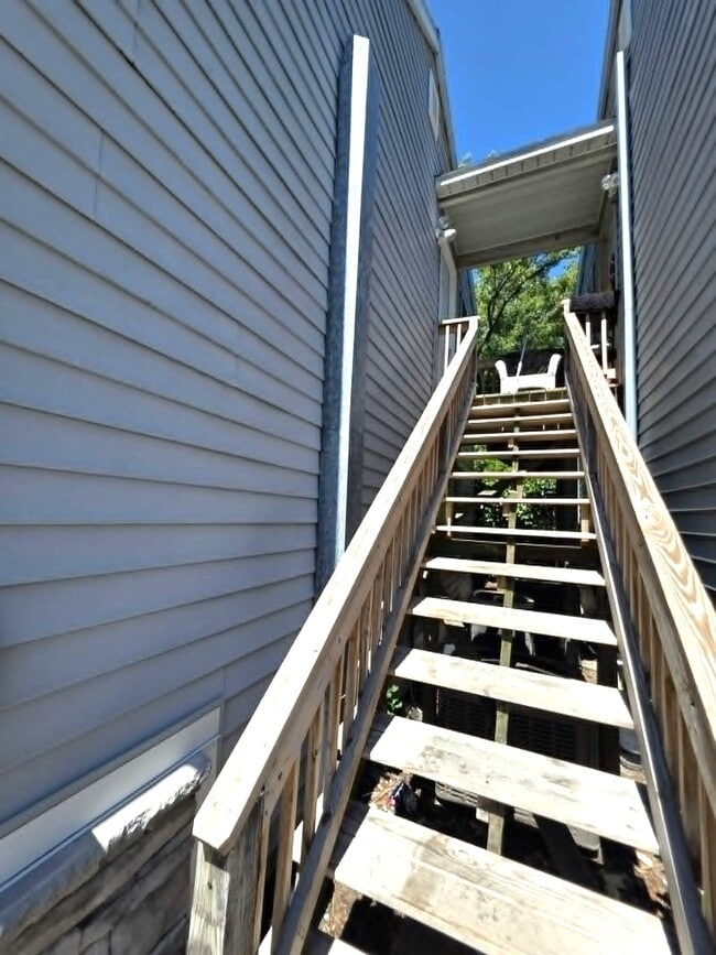 Photo - 209 Monticello Ave